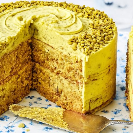 Pistachio cake
