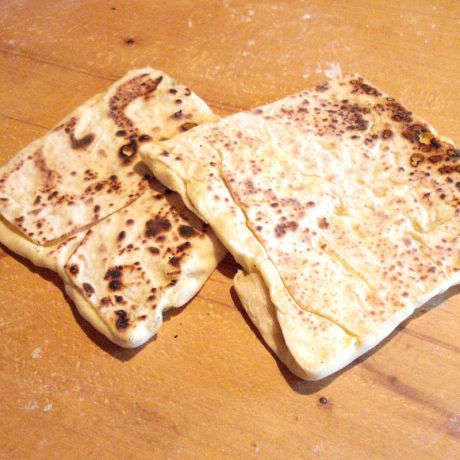 Gözleme – Turkish Stuffed Flatbread with Spinach & Feta